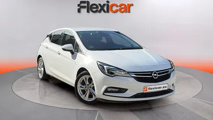 Usado Opel Astra Selective 140 CV (102 kW) 2019 Utilitario