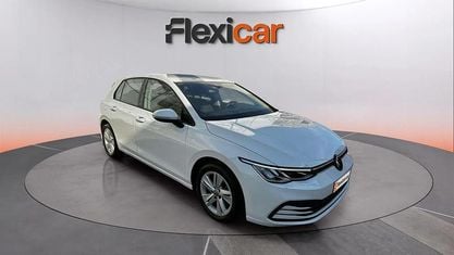 Używany VW Golf VIII 110 KM (80 kW) 2021 Biały Kombi