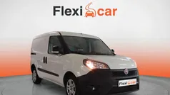 Blanco Usado 2022 Fiat Doblò Monovolumen | 12.490 € (Precio justo)
