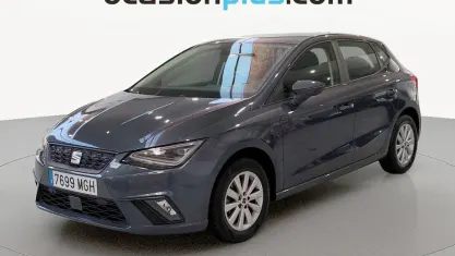 Usado Seat Ibiza Style 110 CV (80 kW) 2023 Gris Utilitario