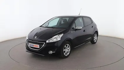 Azul Usado 2014 Peugeot 208 Style Utilitario | 7299 € (Precio justo)