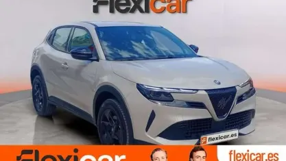 Usado Alfa Romeo GT Junior 136 CV (100 kW) 2025 Beige SUV