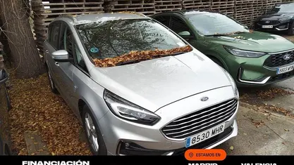 Usado 2023 Ford S-MAX Titanium Monovolumen | 30.450 € (Precio justo)