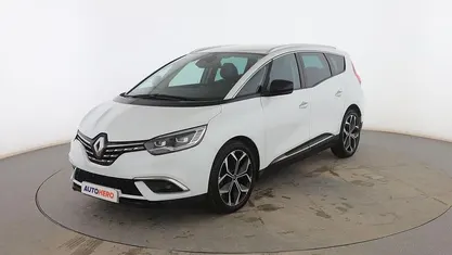 Usado Renault Grand Scénic IV Zen 140 CV (102 kW) 2021 Blanco Monovolumen