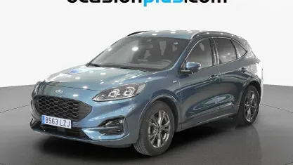 Używany Ford Kuga ST-Line 120 KM (88 kW) 2022 Niebieski SUV