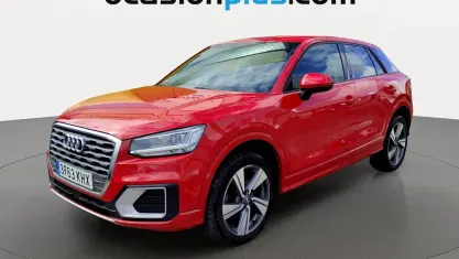 Używany Audi Q2 Sport 150 KM (110 kW) 2018 Czerwony SUV