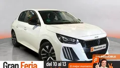 Blanco Usado 2024 Peugeot 208 Active Utilitario | 15.990 € (Precio justo)