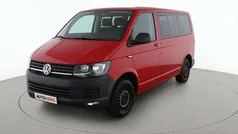 Rojo Usado 2018 VW Caravelle Trendline Monovolumen | 27.999 € (Buen precio)