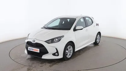 Usado Toyota Yaris Hybrid Business Edition 116 CV (85 kW) 2021 Utilitario