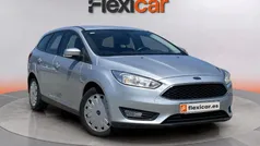 Gris Usado 2017 Ford Focus ST-Line Familiar | 9290 € (Buen precio)