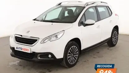 Usado Peugeot 2008 Active 110 CV (80 kW) 2015 Blanco SUV