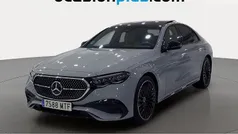 Gris Usado 2024 Mercedes E220 AMG Berlina | 66.264 € (Precio justo)