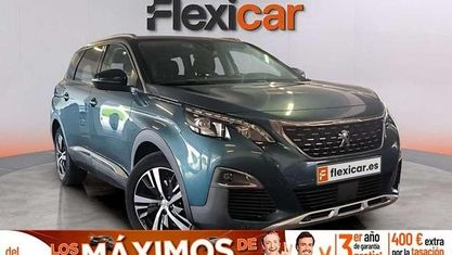 Usado Peugeot 5008 Allure 131 CV (96 kW) 2017 Verde Monovolumen