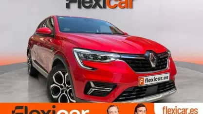 Usado Renault Arkana 145 CV (106 kW) 2022 Rojo SUV