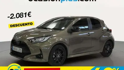 Usado Toyota Yaris Plus 116 CV (85 kW) 2022 Marrón Utilitario