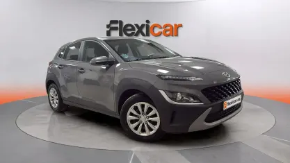 Używany Hyundai Kona 120 KM (88 kW) 2022 Szary SUV