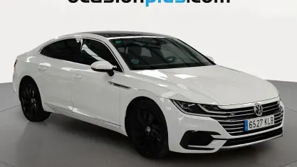 Usado VW Arteon R-line 150 CV (110 kW) 2018 Blanco Utilitario
