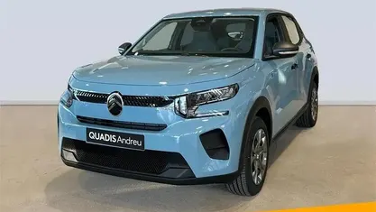 Käytetty Citroën e-C3 83 kW (113 HP) 2024 Sininen Sedan