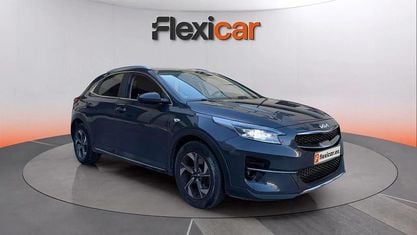 Usado Kia XCeed 160 CV (117 kW) 2022 Gris SUV