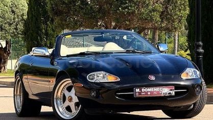 Usado Jaguar XK8 290 CV (213 kW) 1998 Negro Descapotable