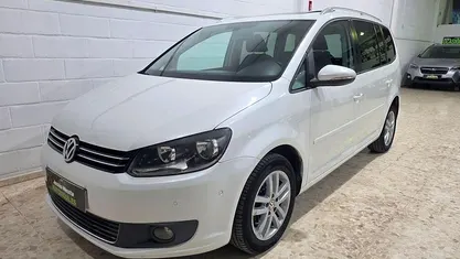 Blanco Usado 2012 VW Touran Advance Monovolumen | 8500 € (Buen precio)