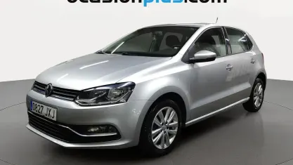 Usado VW Polo Advance 90 CV (66 kW) 2017 Gris plata Utilitario