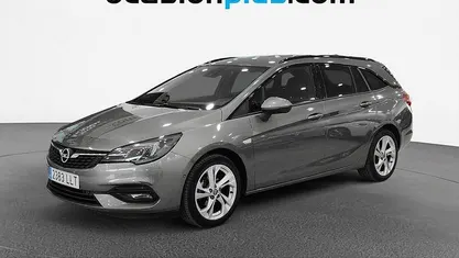 Usado Opel Astra Elegance 145 CV (106 kW) 2020 Gris Familiar