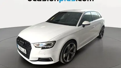 Usado Audi A3 Sportback S-Line 204 CV (150 kW) 2020 Blanco Utilitario