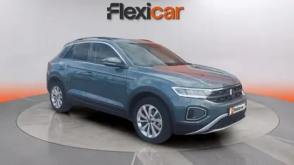 Usado VW T-Roc Life 150 CV (110 kW) 2023 SUV