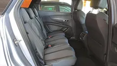 Usado 2024 Peugeot 5008 Allure Monovolumen | 25.300 € (Precio justo)