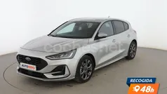 Gris Usado 2023 Ford Focus ST-Line Berlina | 18.799 € (Buen precio)