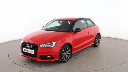 Usado Audi A1 90 CV (66 kW) 2015 Rojo Utilitario