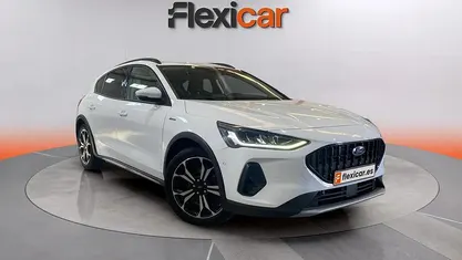 Usado Ford Focus Active 155 CV (114 kW) 2022 Blanco Berlina