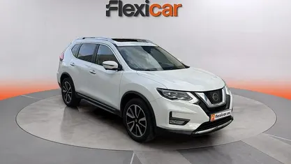 Usado Nissan X-Trail Tekna 163 CV (119 kW) 2017 Blanco SUV