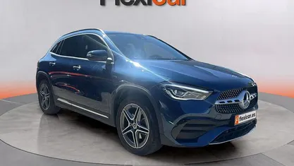 Usado Mercedes GLA250 220 CV (161 kW) 2020 Verde SUV