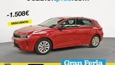Rojo Usado 2023 Opel Astra Edition Berlina | 16.590 € (Buen precio)