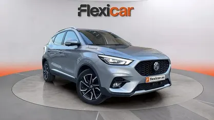 Usado MG ZS Luxury 111 CV (81 kW) 2023 Gris SUV