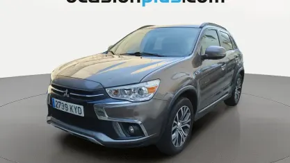 Usado Mitsubishi ASX Motion 117 CV (86 kW) 2019 Oro SUV