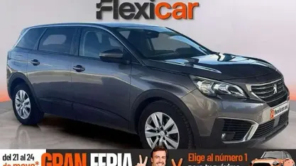 Usado Peugeot 5008 Active 131 CV (96 kW) 2020 Gris SUV