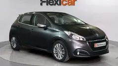 Usado 2018 Peugeot 208 Allure Utilitario | 6490 € (Super precio)