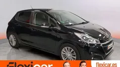 Usado 2019 Peugeot 208 Signature Sky Utilitario | 8090 € (Buen precio)