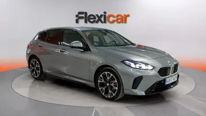 Begagnad BMW 120 170 HK (125 kW) 2025 Grå Halvkombi