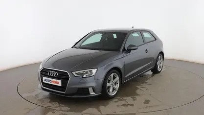 Usado Audi A3 Sport 110 CV (80 kW) 2017 Gris Berlina