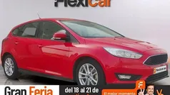 Rojo Usado 2015 Ford Focus Berlina | 9490 € (Precio justo)