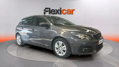 Usado Peugeot 308 Allure 131 CV (96 kW) 2021 Gris Berlina