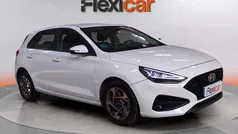 Blanco Usado 2024 Hyundai i30 Berlina | 17.990 € (Precio justo)
