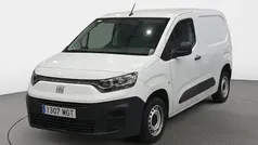 Blanco Usado 2023 Fiat Doblò S Monovolumen | 16.446 € (Super precio)