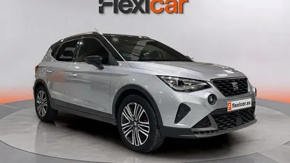 Usado Seat Arona FR 110 CV (80 kW) 2024 SUV