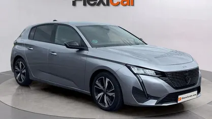 Usado Peugeot 308 Allure 131 CV (96 kW) 2022 Berlina