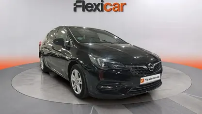 Usado Opel Astra 110 CV (80 kW) 2020 Berlina